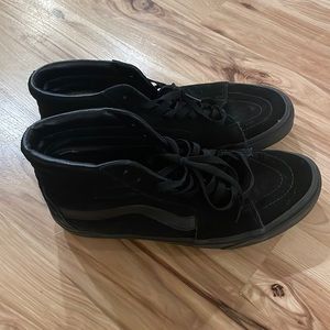 Men’s all back vans size 11